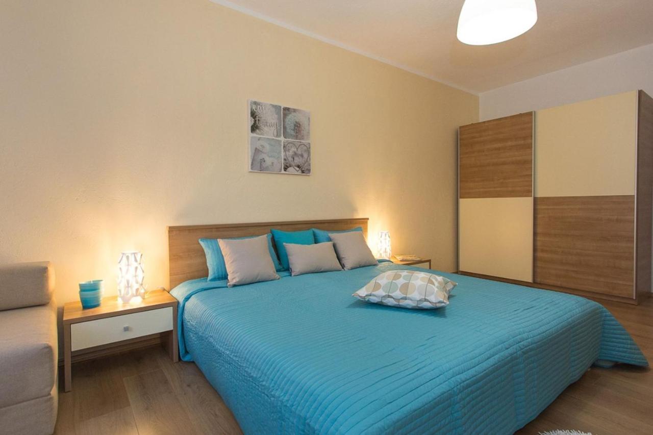Apartments Adrijana Malinska Ngoại thất bức ảnh