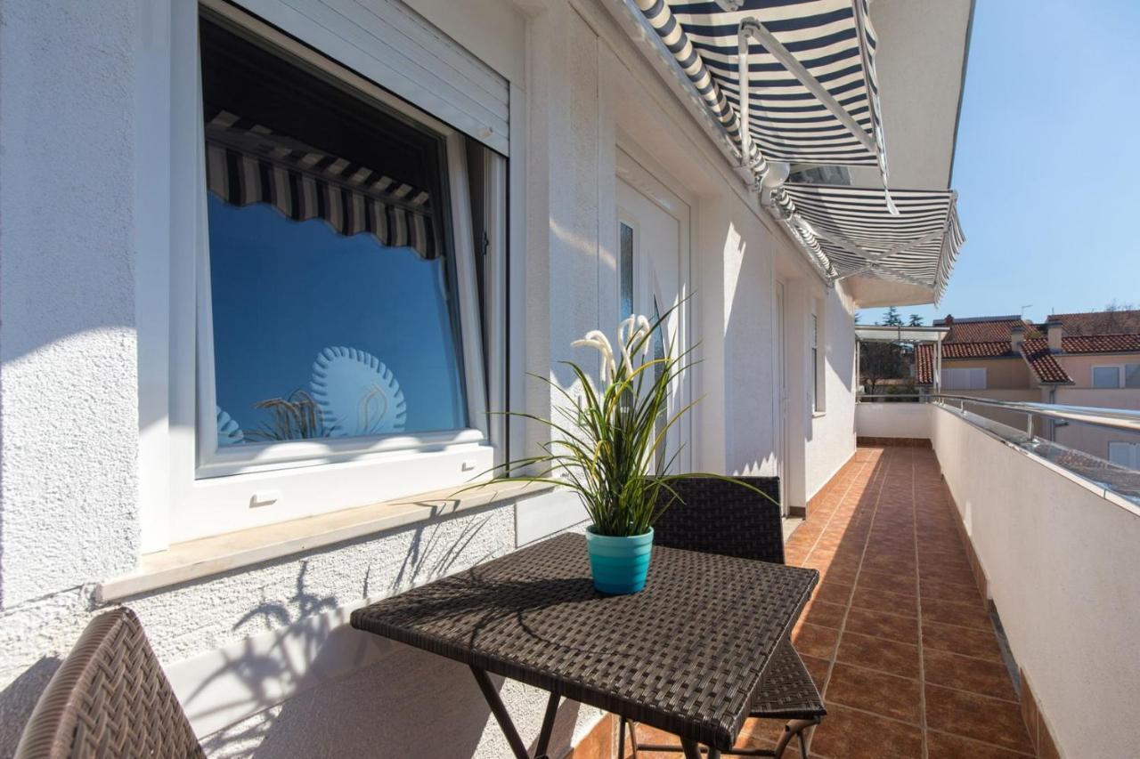 Apartments Adrijana Malinska Ngoại thất bức ảnh