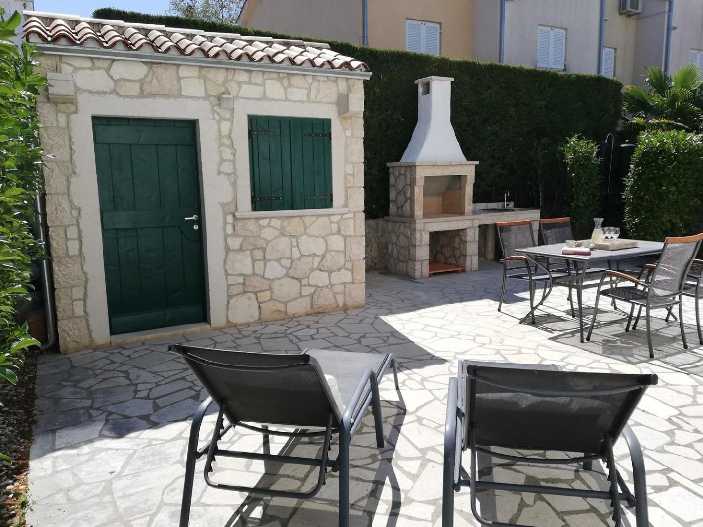 Apartments Adrijana Malinska Phòng bức ảnh